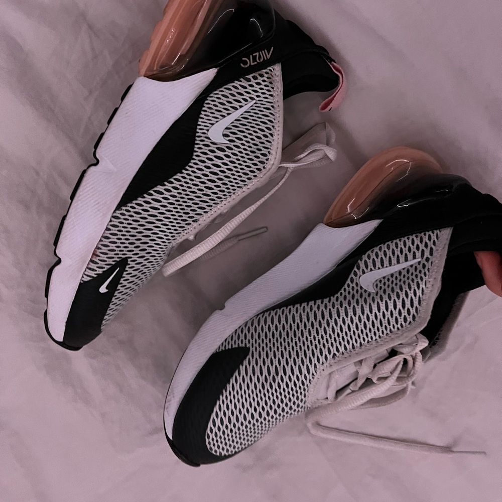 Nike 270 sneakers for kids